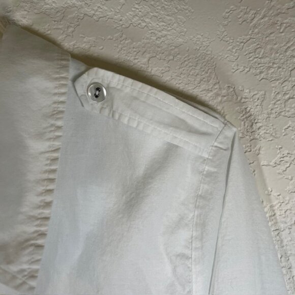 Catherines Plus Size Cotton Button Front Shirt w/ Shoulder Epaulets- Size 2X - Picture 2 of 8